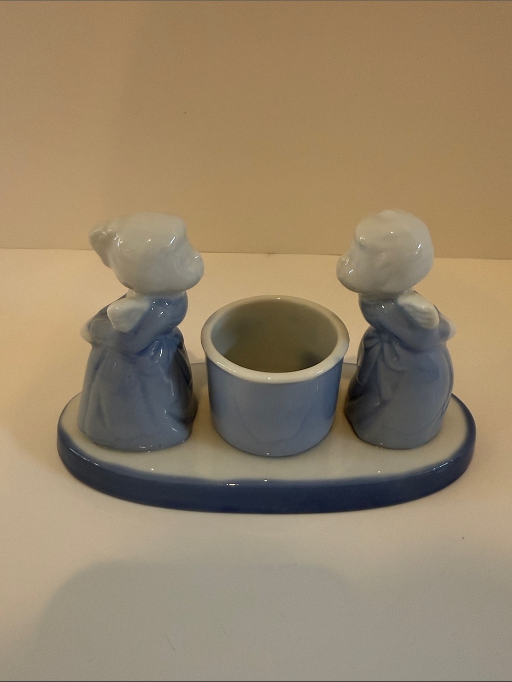 Vintage Made in Japan Blue/White Angel Pen Holder Caddy Porcelain Cherub Figurin